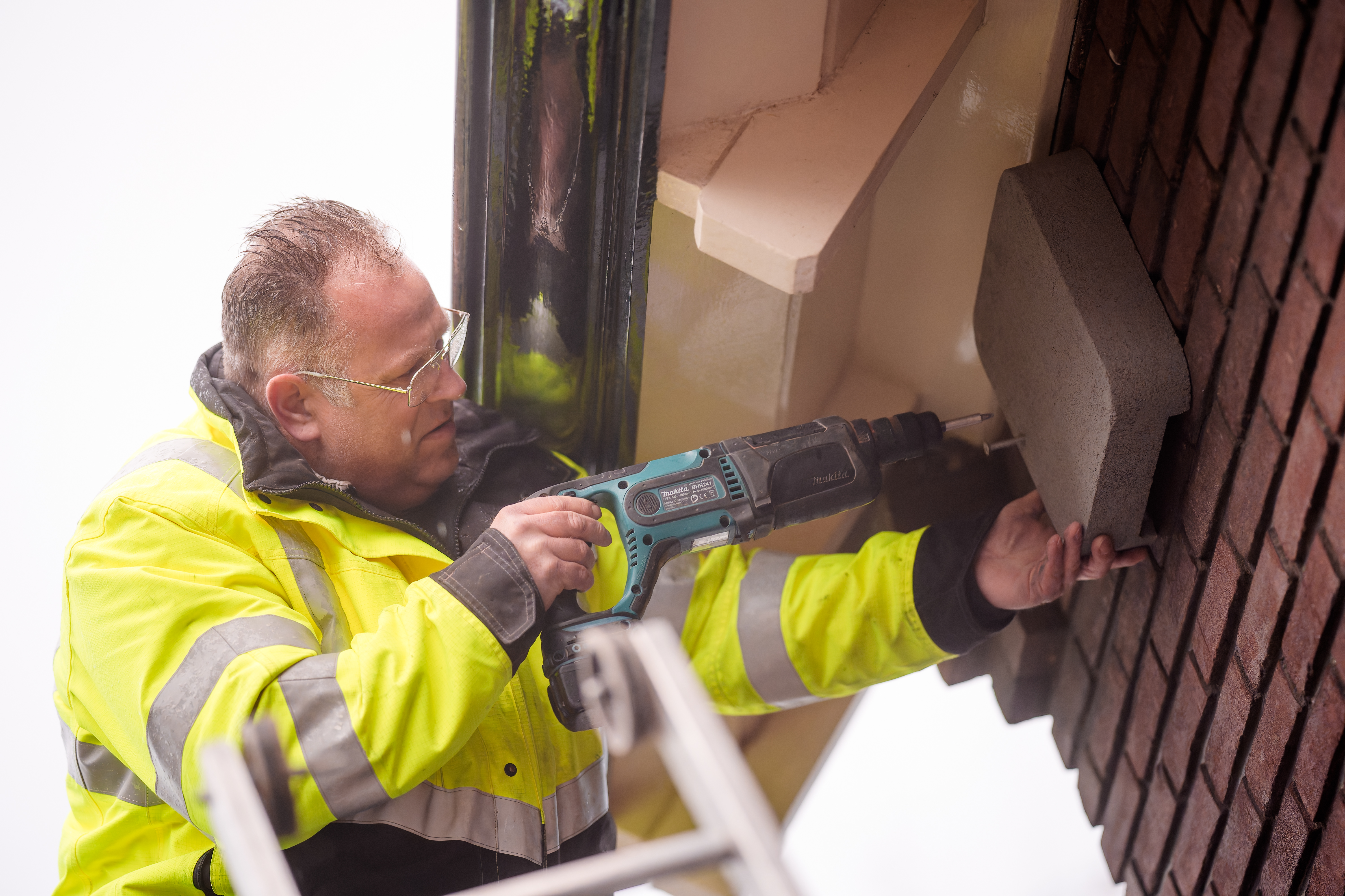 Vleermuisverblijf wordt geplaatst