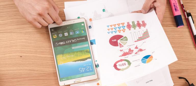 Guus Köster: "Transparant communiceren over risico's en rendementen"