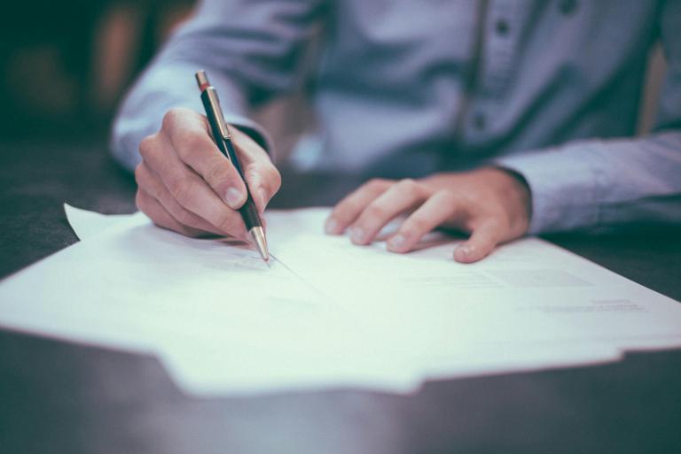 getekend contract