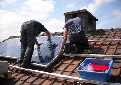 zonnepanelen aanleggen