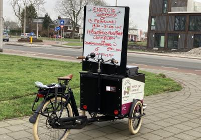 Met E-bike op pad in Hornmeer, Aalsmeer.
