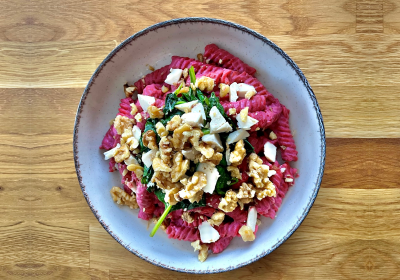 Foto van bietenpasta