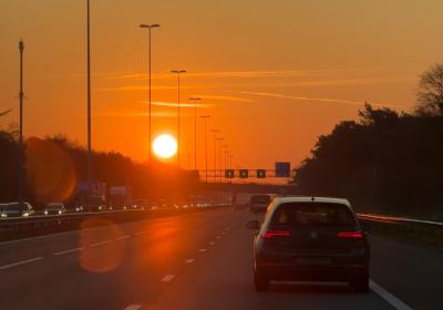 Zon langs Rijkswegen